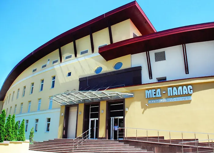 Hotel Vesna Трускавець